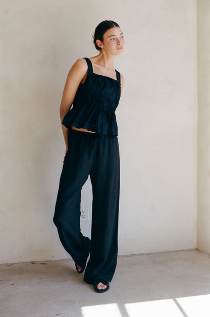 Nicco Tie tank