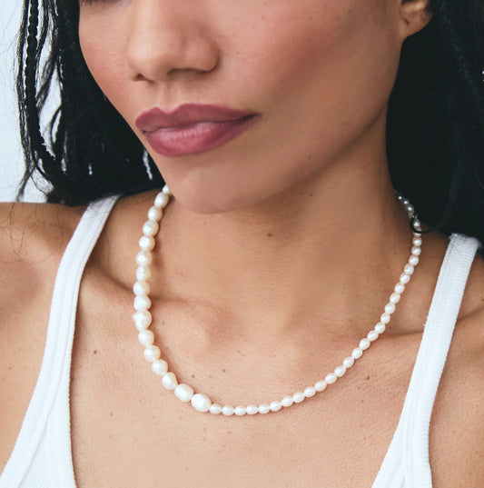 Quinn Pearl Necklace